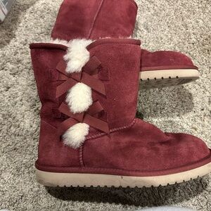 Koolaburra UGG Red Suede Winter Boots with Bows NWOT
